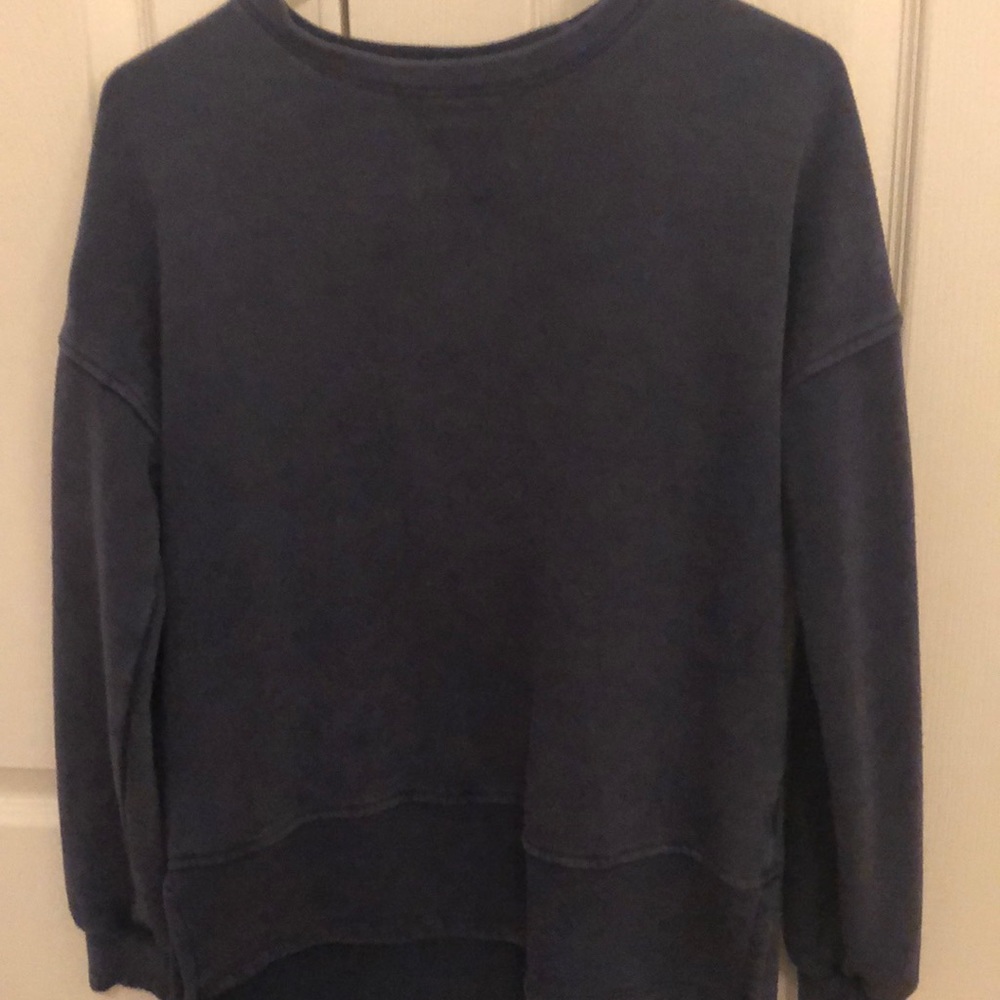 Navy Universal Thread Sweatshirt. Just like new.